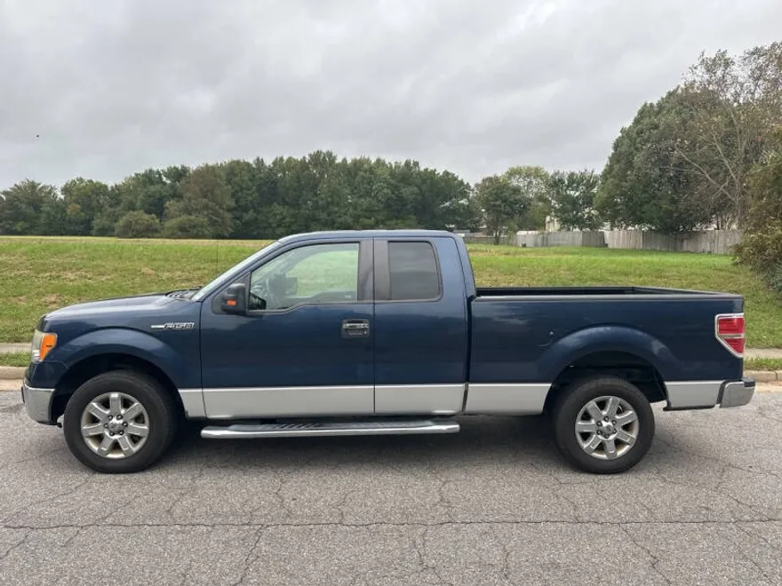 2014 Ford F-150 XLT photo 1