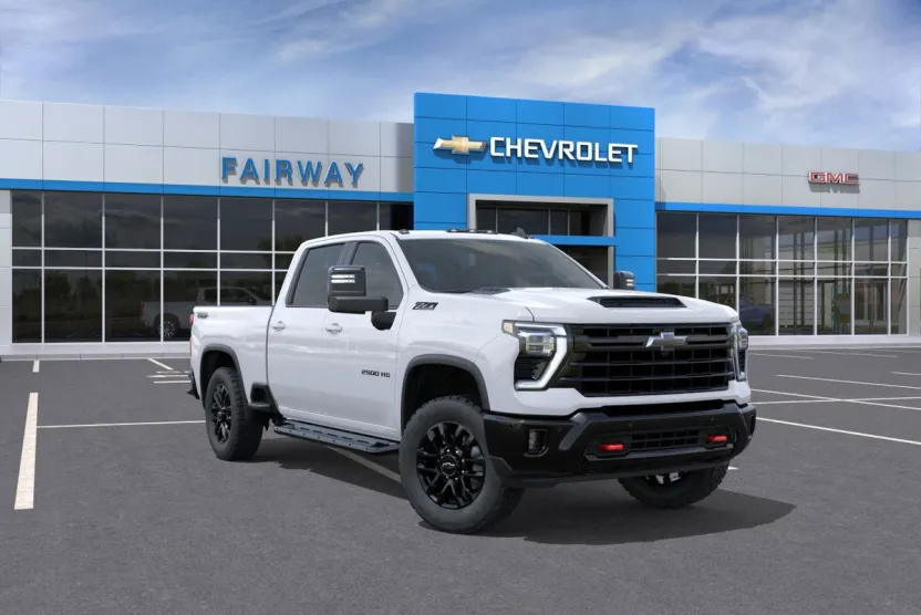 2026 Chevrolet Silverado LT photo 1