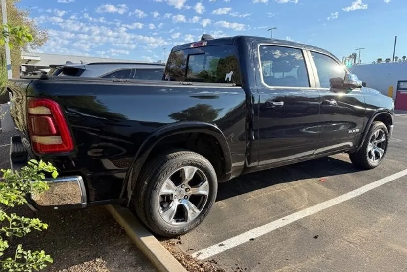 2022 Ram 1500 Laramie photo 1