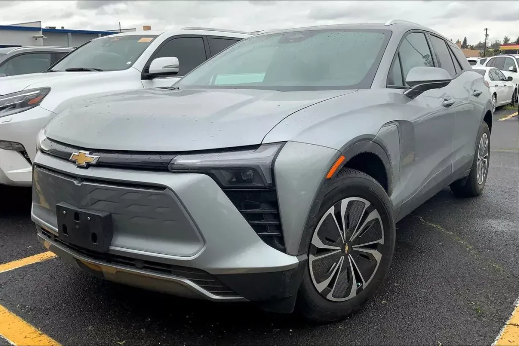 2024 Chevrolet Blazer EV photo 1