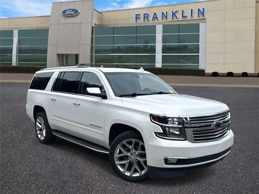 2018 Chevrolet Suburban Premier photo 1