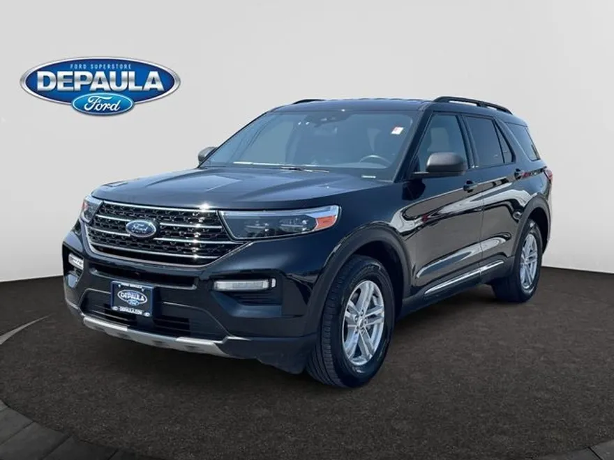 2020 Ford Explorer XLT photo 1