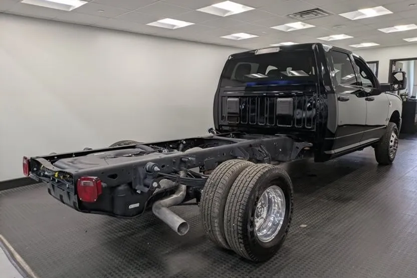 2025 Ram 3500 Tradesman photo 1