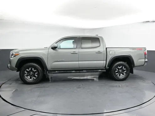 2022 Toyota Tacoma TRD Off-Road V6 photo 4