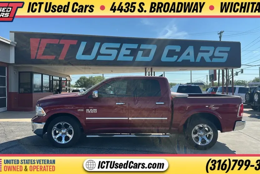 2015 Ram 1500 Laramie photo 1