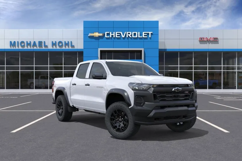 2026 Chevrolet Colorado Trail Boss photo 1