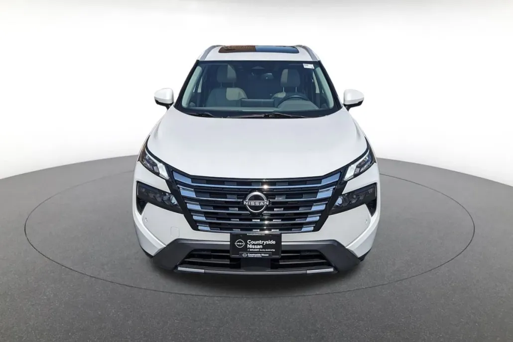 2024 Nissan Rogue SL photo 1