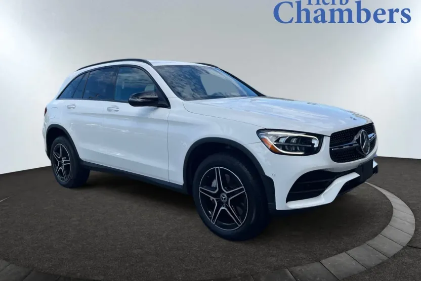 2022 Mercedes Benz GLC 300 4MATIC photo 1