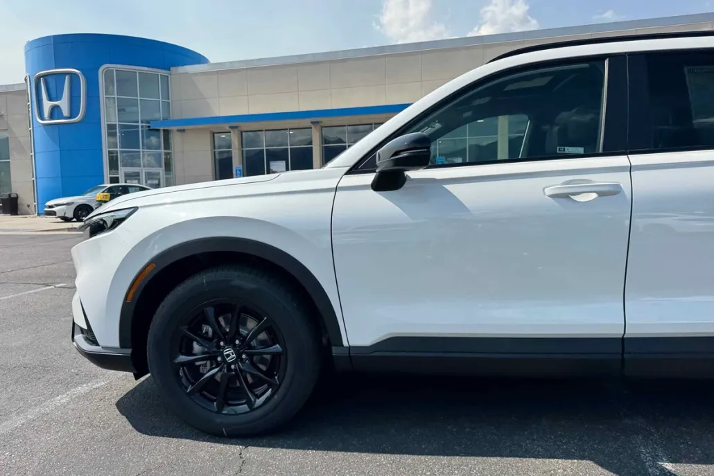 2026 Honda CR-V Hybrid Sport-L photo 1