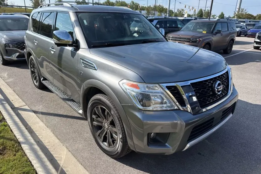 2018 Nissan Armada Platinum photo 1