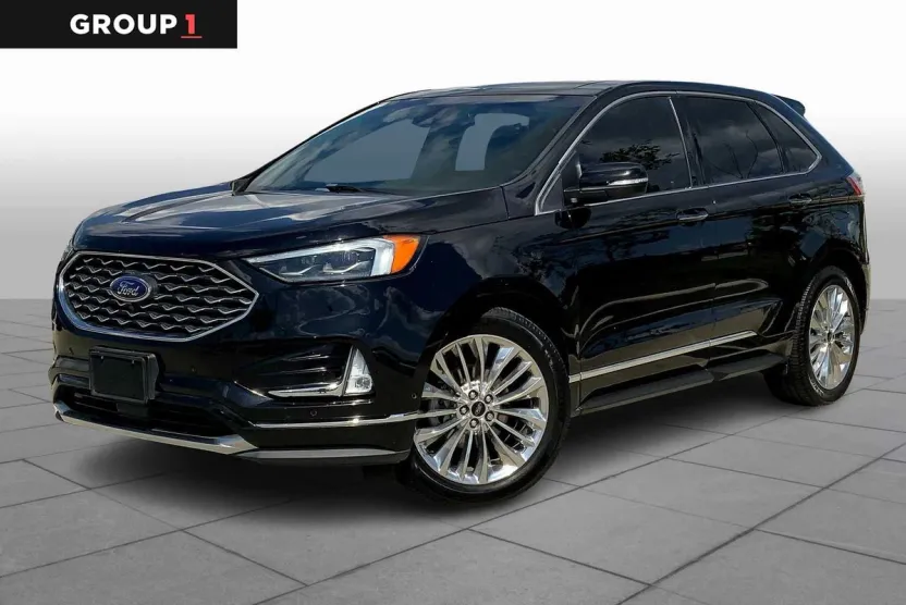 2020 Ford Edge Titanium photo 1