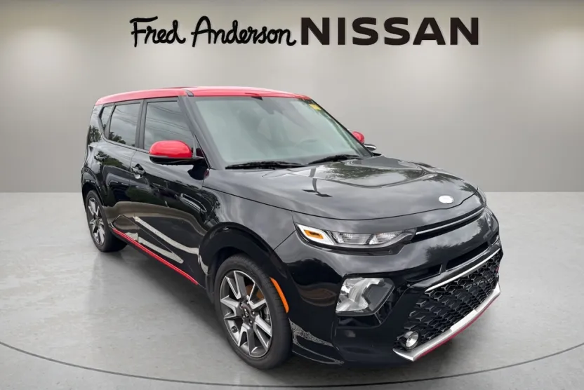 2020 Kia Soul GT-Line photo 1