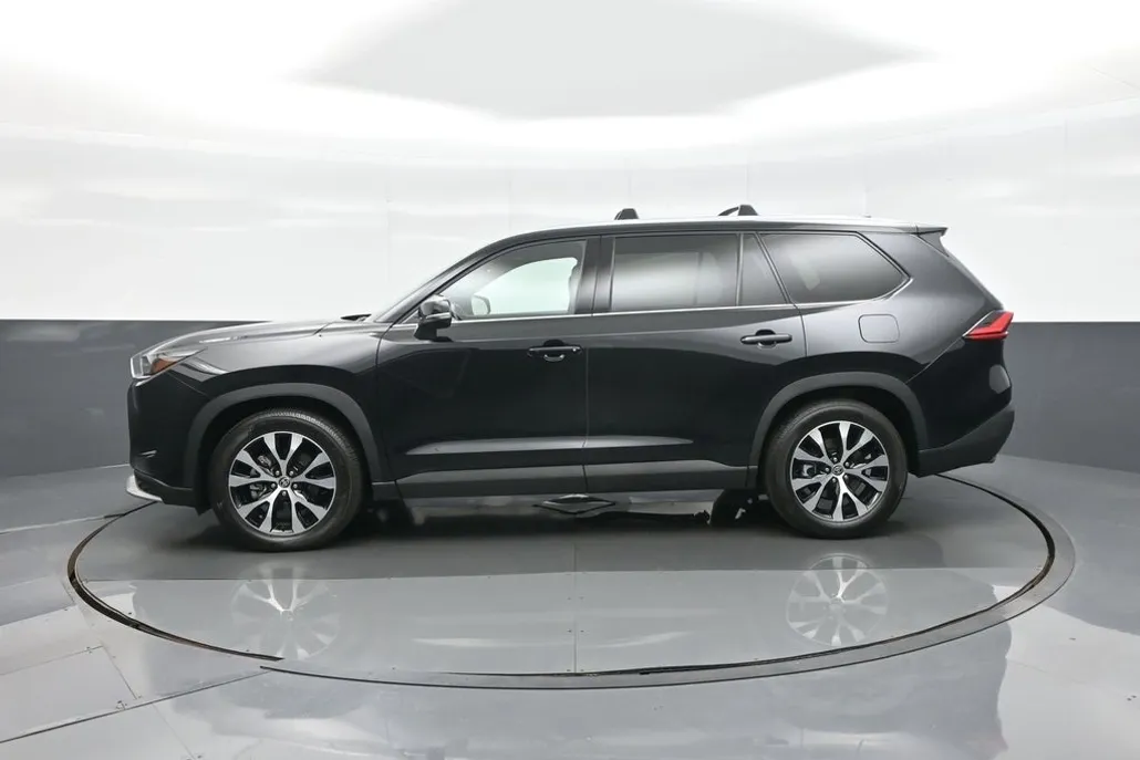 2024 Toyota Grand Highlander Hybrid MAX Limited photo 1