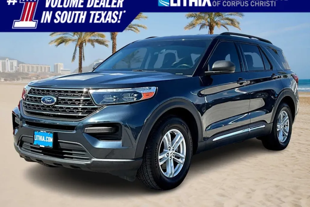 2022 Ford Explorer XLT photo 1