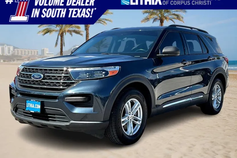2022 Ford Explorer XLT photo 1