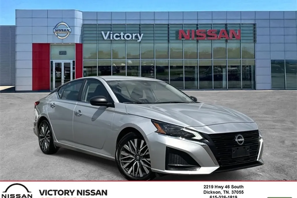 2024 Nissan Altima 2.5 SV photo 1