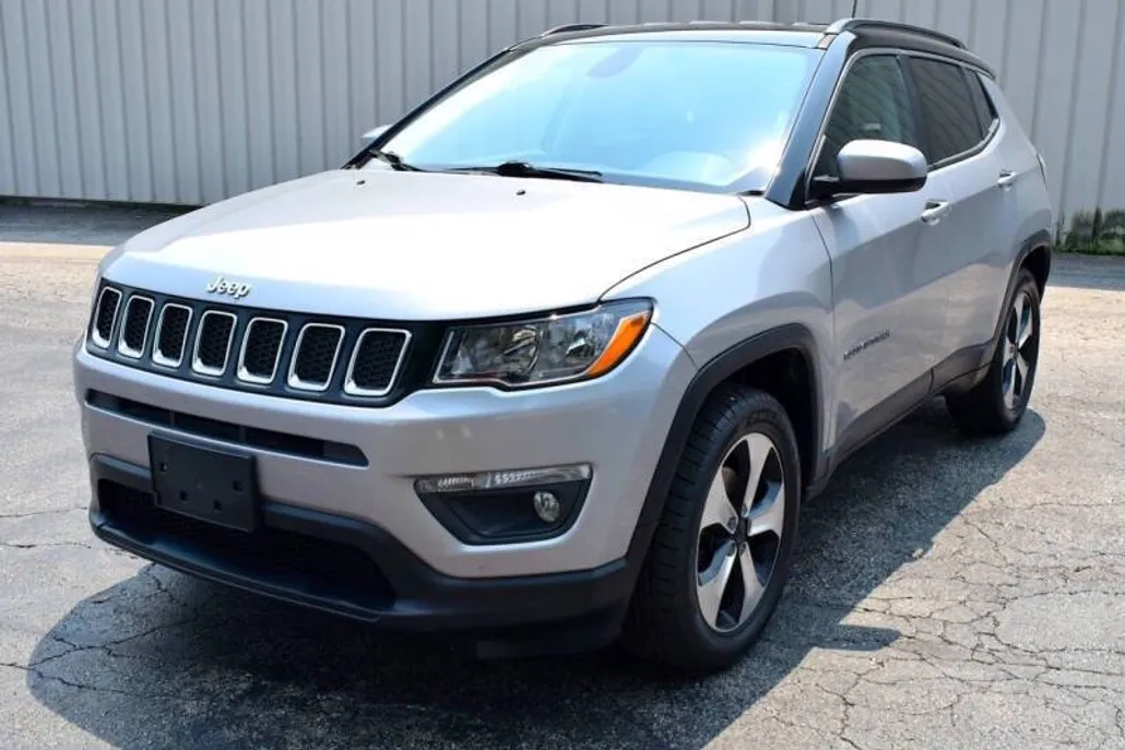 2018 Jeep Compass Latitude photo 1