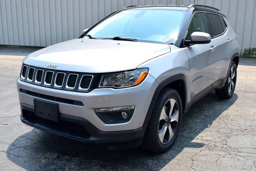 2018 Jeep Compass Latitude photo 1