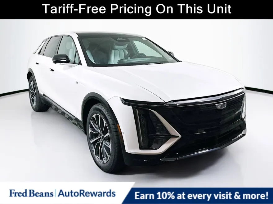 2025 Cadillac Lyriq Sport photo 1