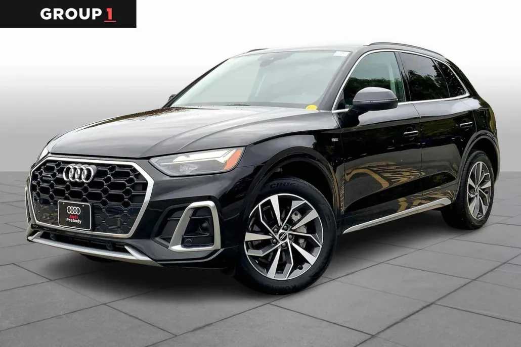 2023 Audi Q5 S line Premium photo 1