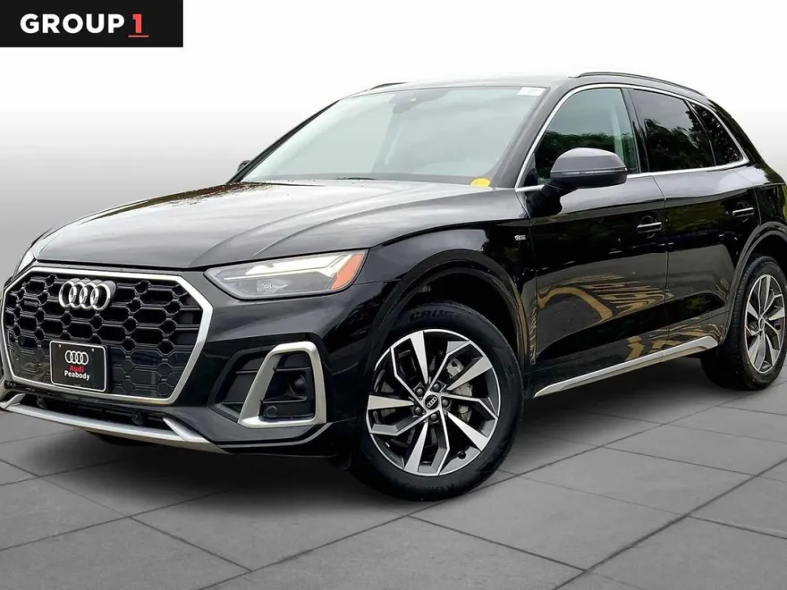 2023 Audi Q5 S line Premium photo 1