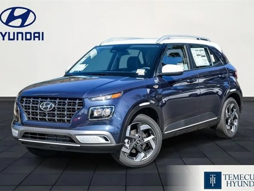 2026 Hyundai Venue SEL photo 1