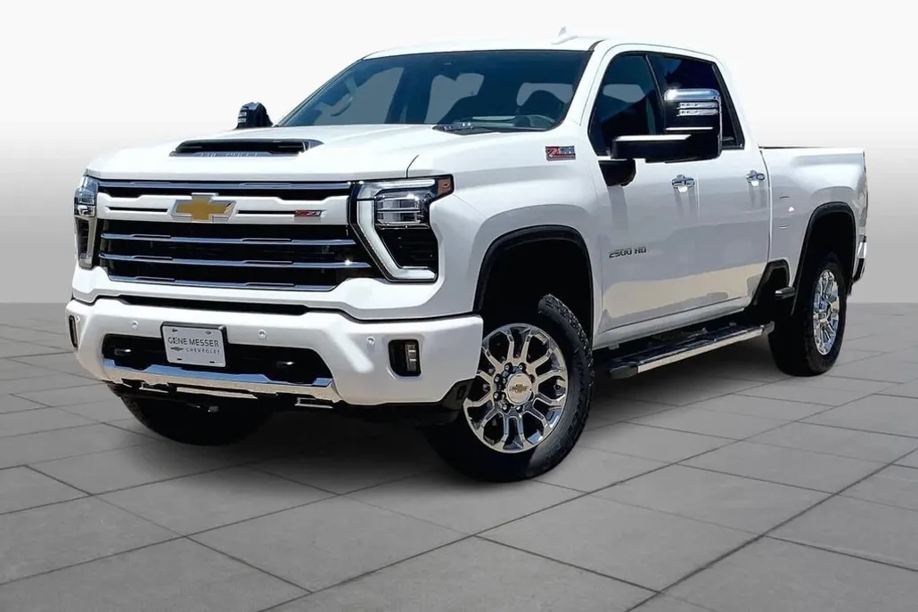 2024 Chevrolet Silverado 2500HD LTZ photo 1