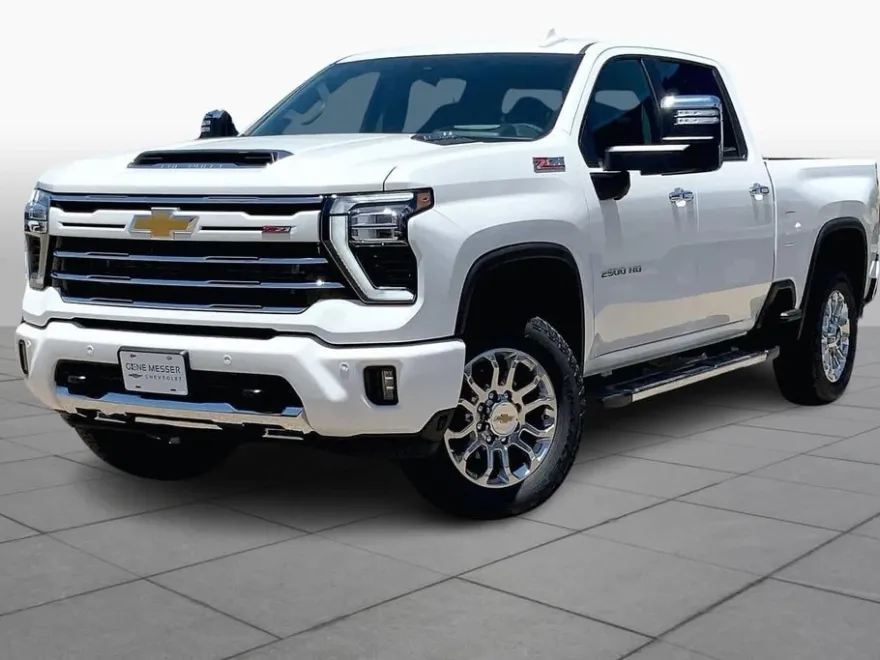2024 Chevrolet Silverado 2500HD LTZ photo 1