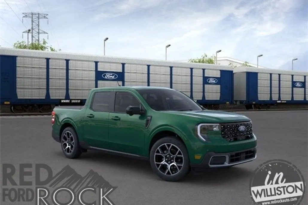2025 Ford Maverick Lariat photo 1