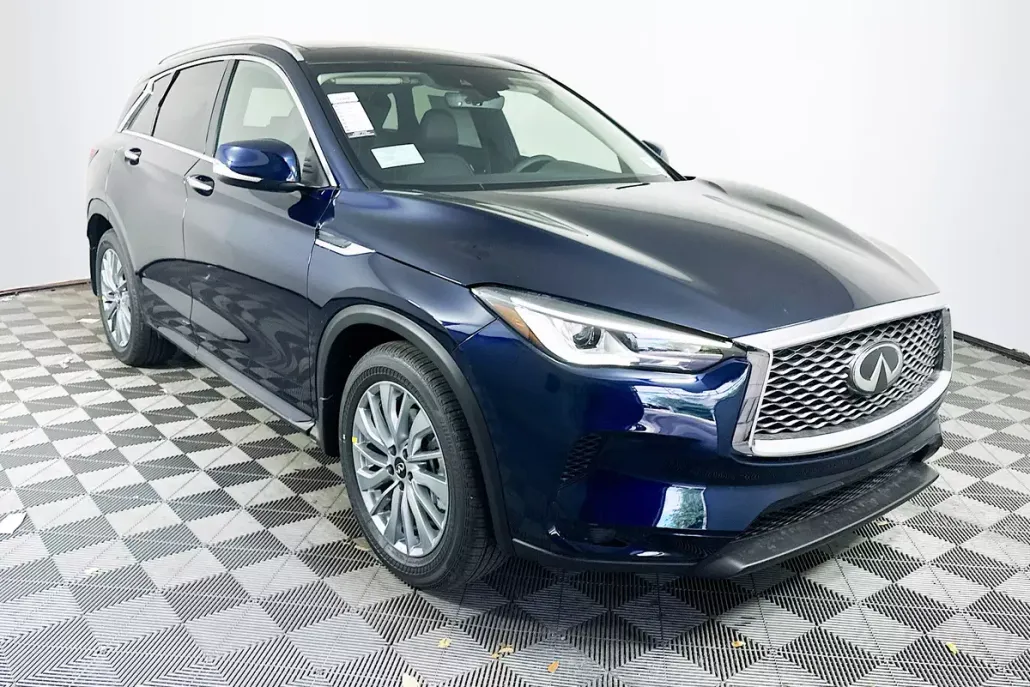 2025 Infiniti QX50 Luxe AWD photo 1