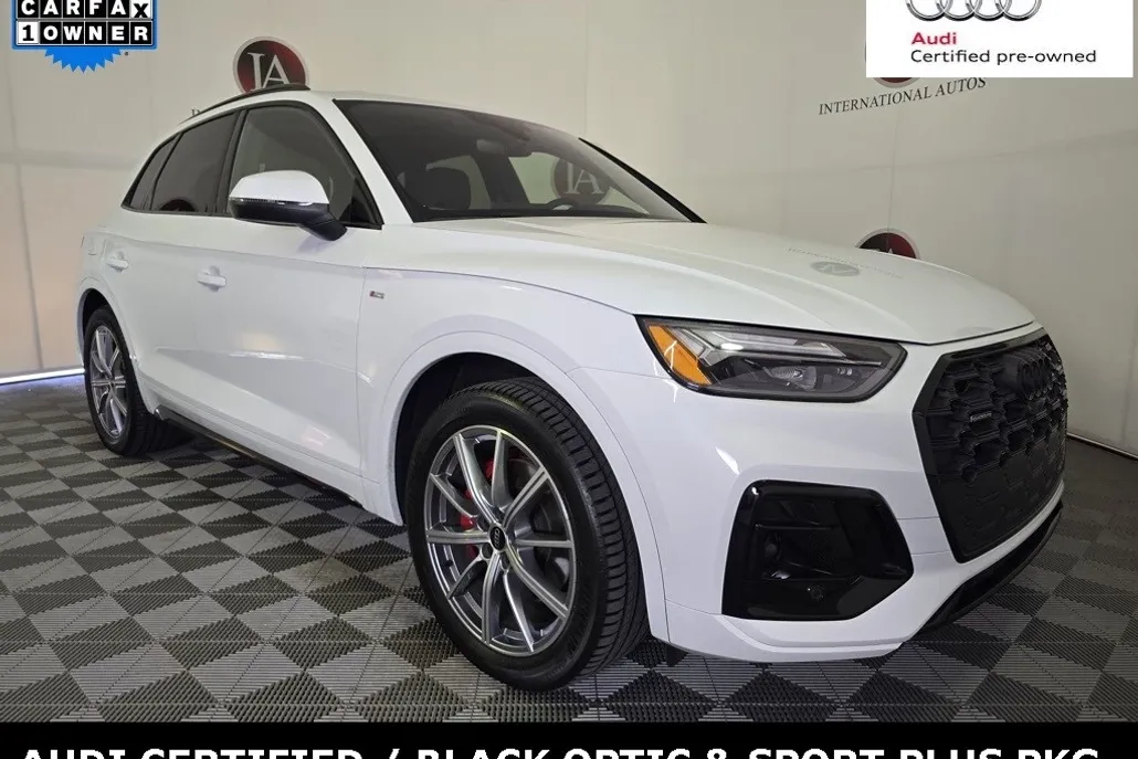 2024 Audi Q5 55 Premium Plus photo 1