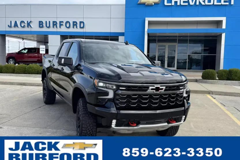 2026 Chevrolet Silverado 1500 ZR2 photo 1