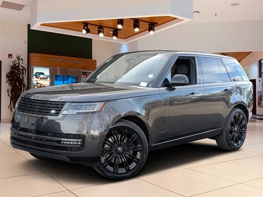 2025 Land Rover Range Rover SE photo 1