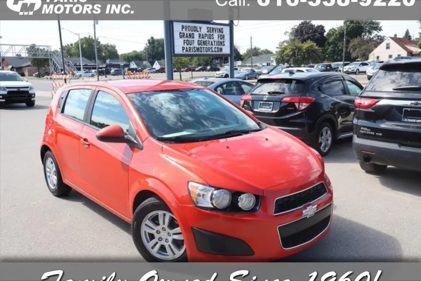 2012 Chevrolet Sonic LS photo 1