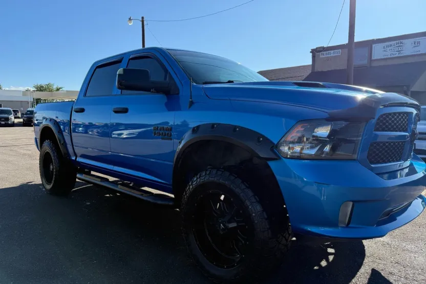 2019 Ram 1500 Classic ST photo 1