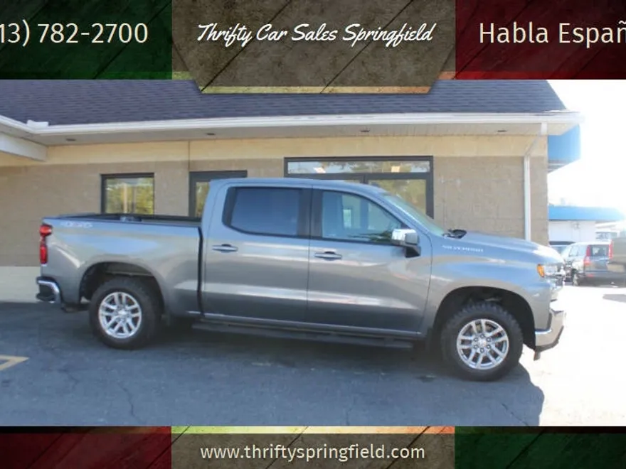 2022 Chevrolet Silverado 1500 LT photo 1