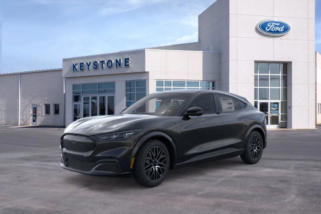 2025 Ford Mustang Mach-E Premium photo 1