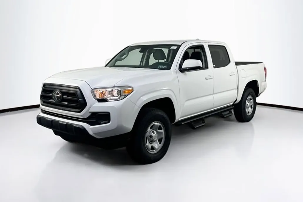 2023 Toyota Tacoma SR photo 1