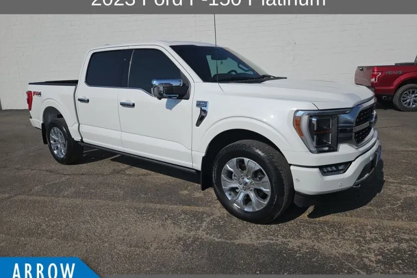 2023 Ford F-150 Platinum photo 1