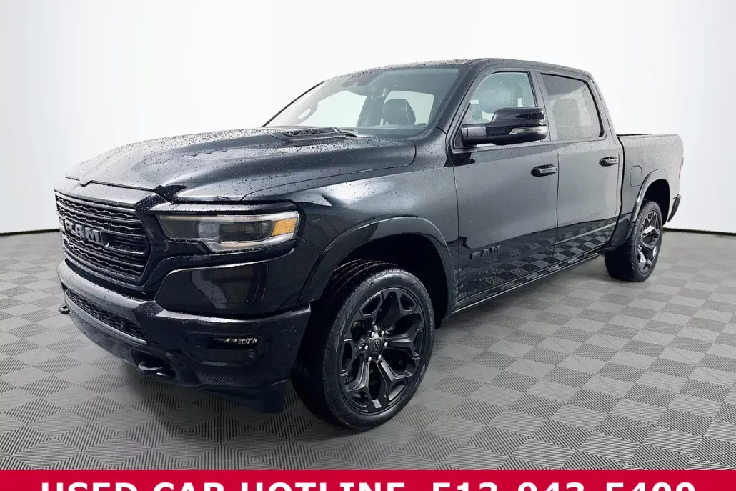 2023 Ram 1500 Limited photo 1