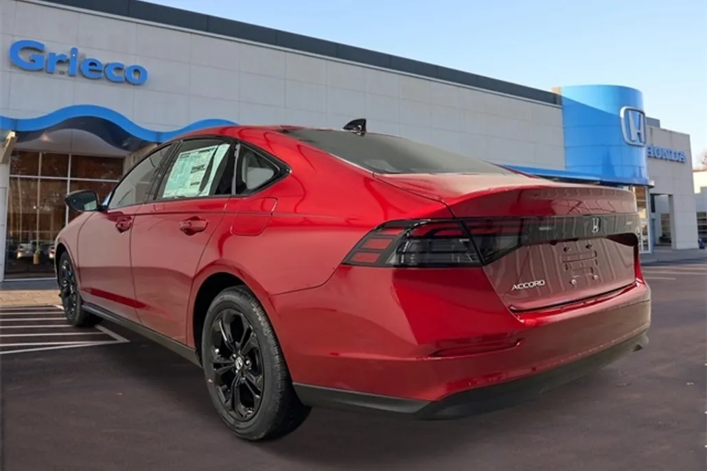 2025 Honda Accord SE photo 1