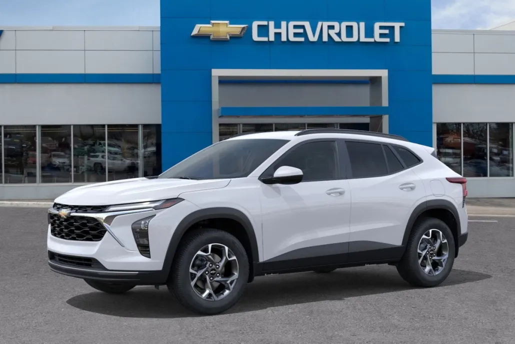 2026 Chevrolet Trax LT photo 1