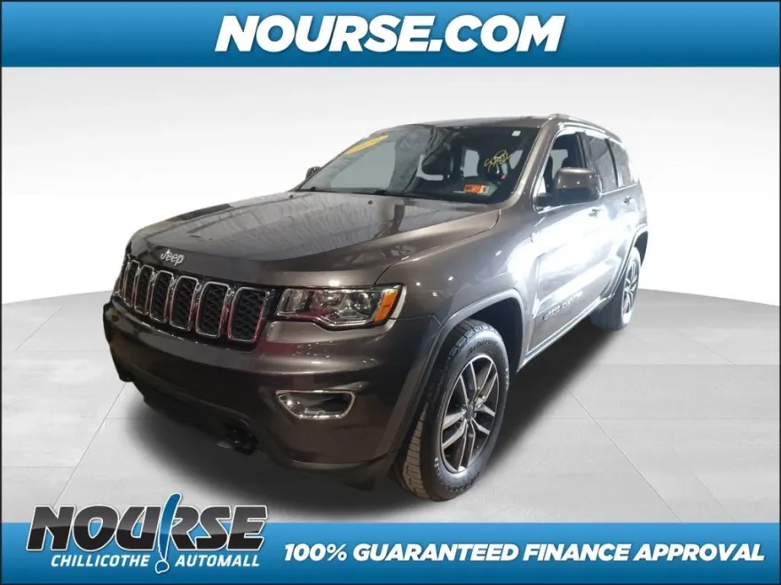 2020 Jeep Grand Cherokee Laredo photo 1