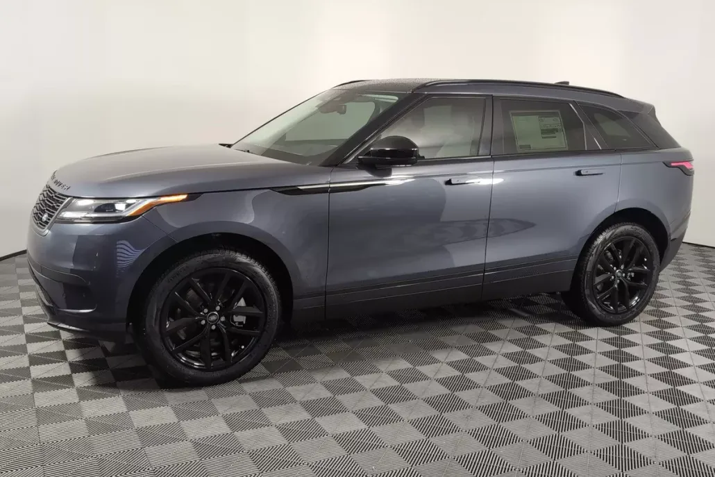 2025 Land Rover Range Rover Velar P250 S photo 1