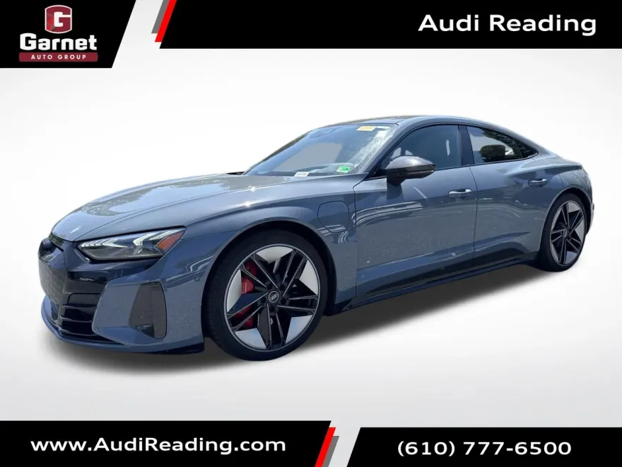 2022 Audi RS e-tron GT Base photo 1