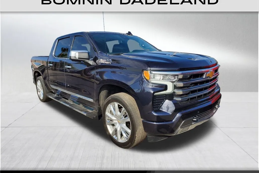 2024 Chevrolet Silverado 1500 High Country photo 1