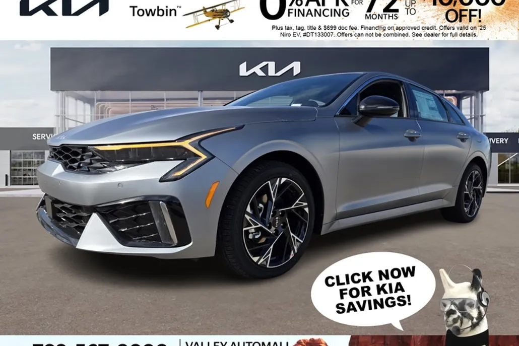 2025 Kia K5 GT-Line photo 1
