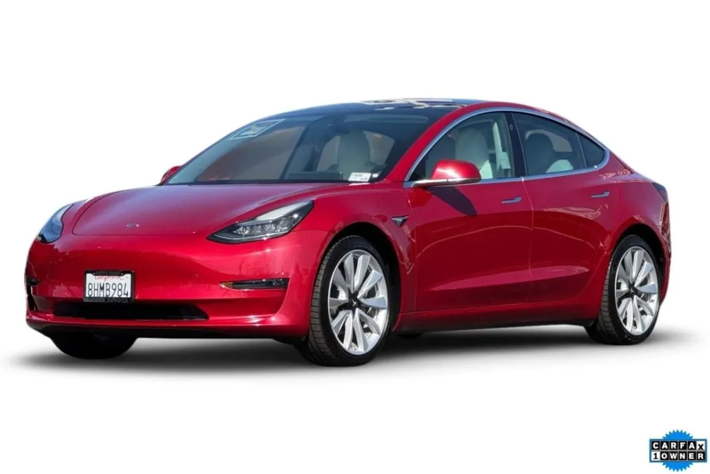 2018 Tesla Model 3 Long Range photo 1