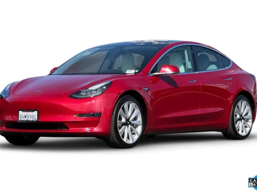 2018 Tesla Model 3 Long Range photo 1
