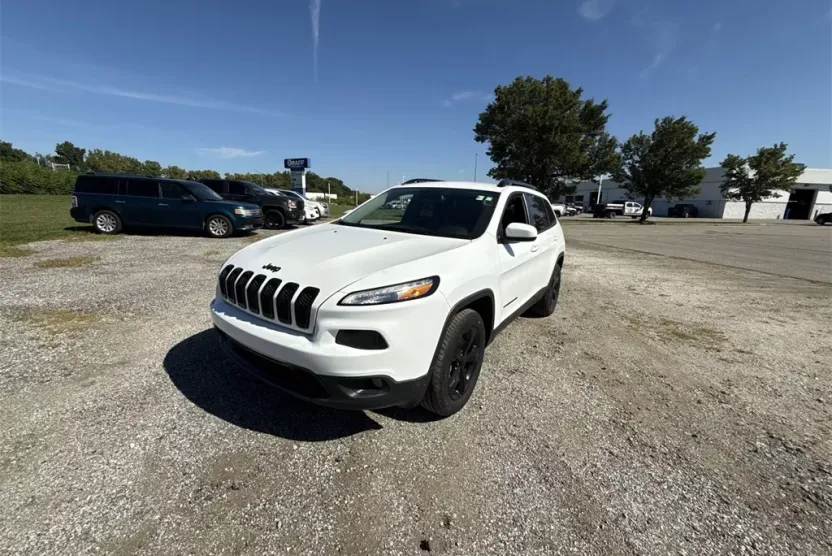2018 Jeep Cherokee Latitude photo 1